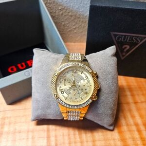 Gold Women's Guess Watch - 17 cm wrist